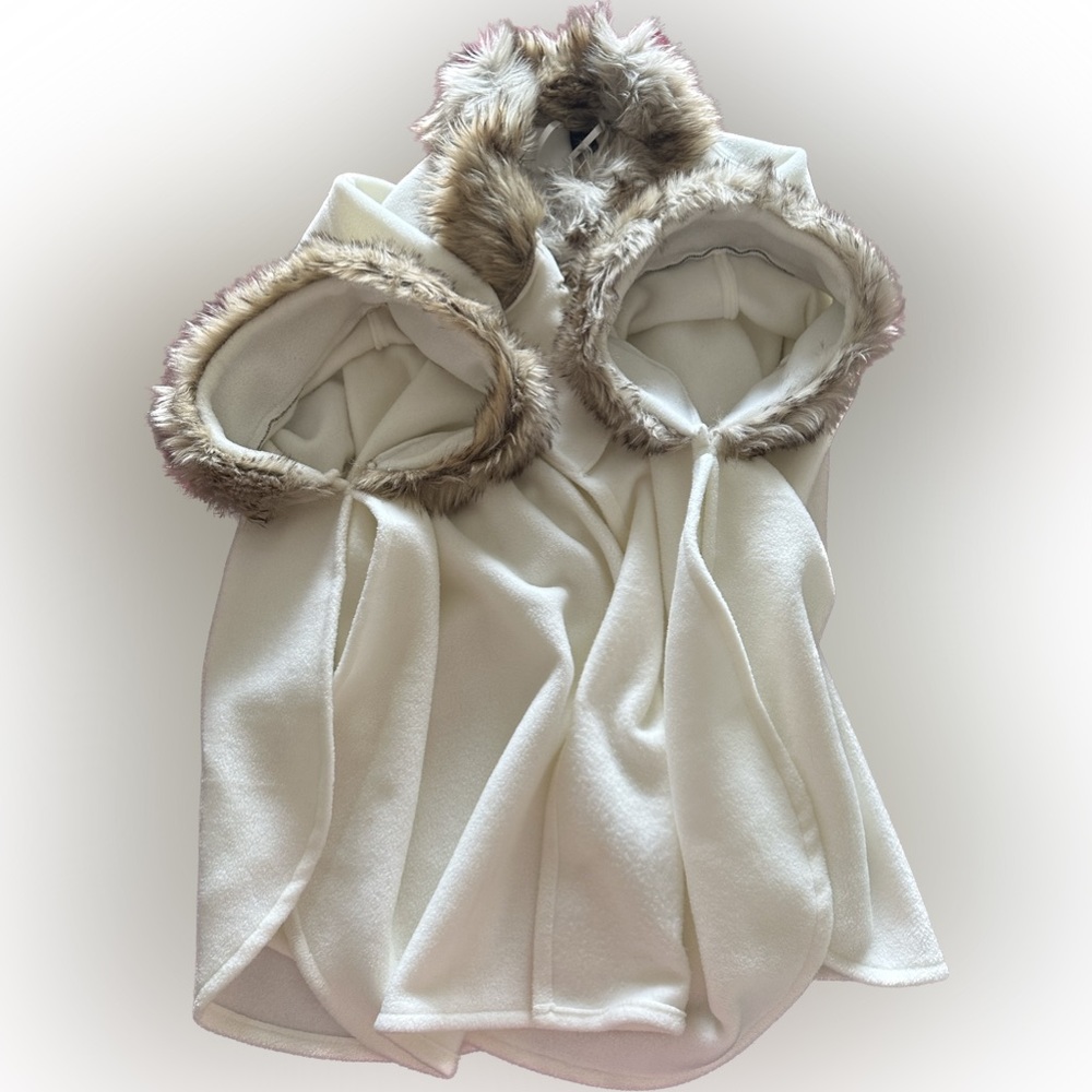 Cozy Snow White Faux Fur Poncho